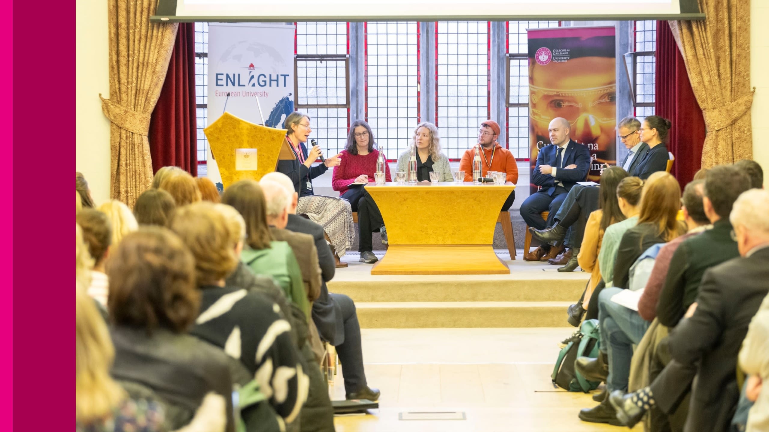 A delegation of university staff in the Aula Maxima.